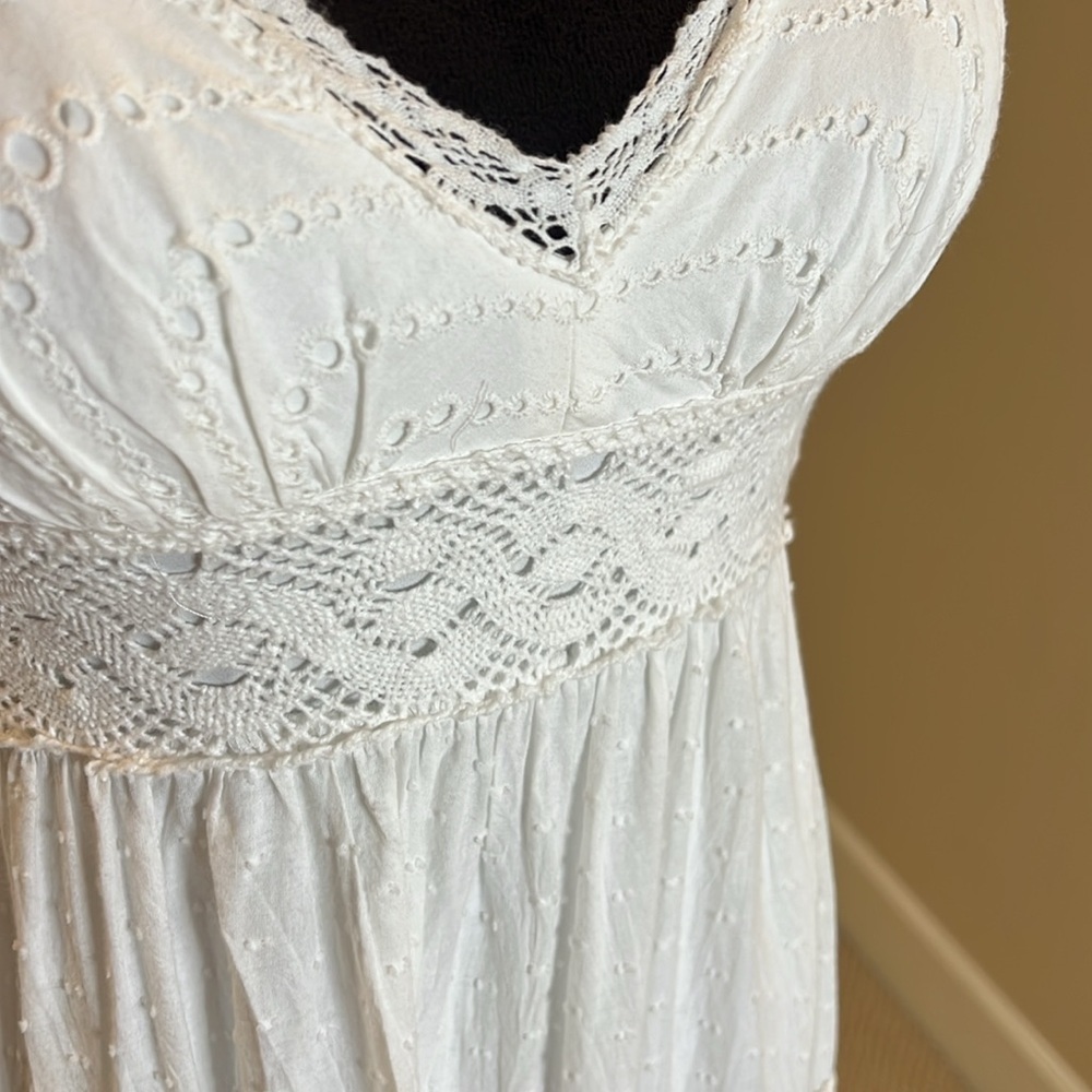 BCBGMAXAZRIA White Eyelet Boho Maxi Dress - Picture 4 of 13